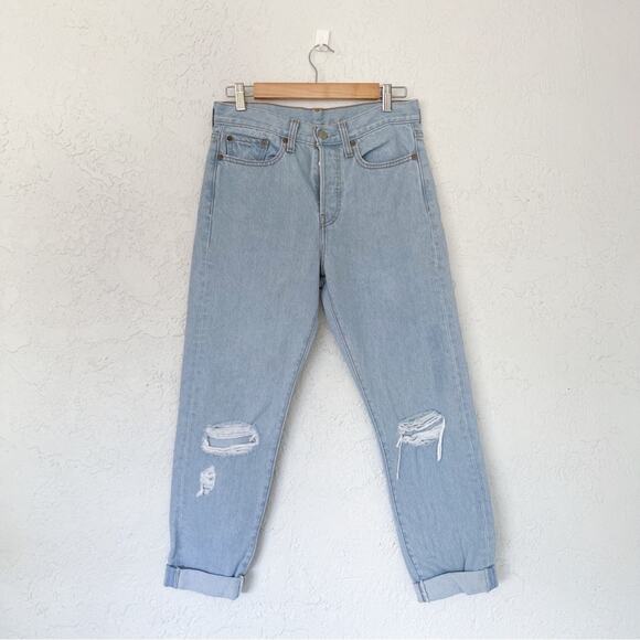 Levi ‘s Wedgie Straight Jeans - Picture 1 of 8
